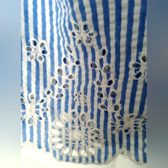 Cotton Top White Blue Stripes with Lovely Eyelet Details ๐ 100% Cotton - Picture 3 of 9